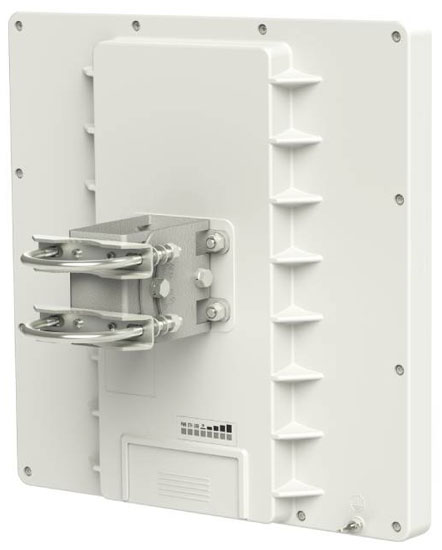 Mikrotik RB911G-5HpnD-QRT QRT 5, RouterOS L4, antena sa kucistem LAN03201