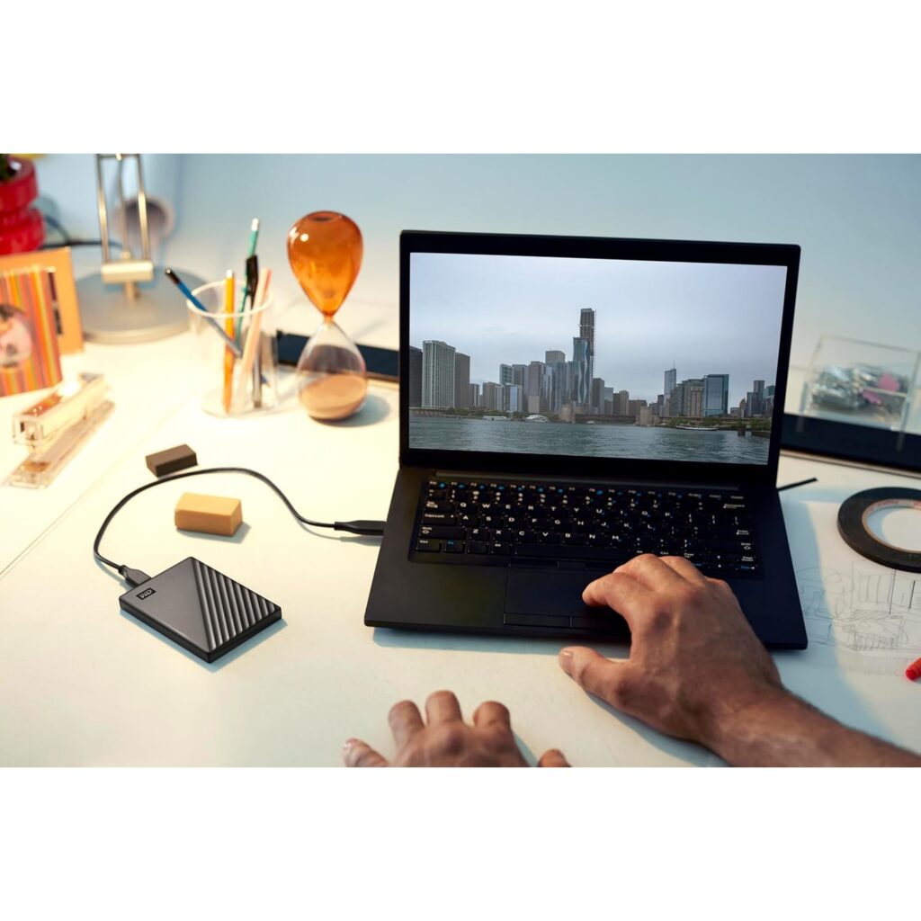 Alternative view of EXT 1TB WD WDBYVG0010BBK My Passport USB 3.2 Black USB 3.2, 8 MB, 2.5in, 5.400 rpm