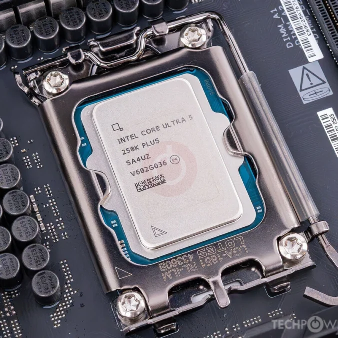 Alternative view of INTEL Core Ultra 5 250K Plus Procesor 18 Core| Nova generacija | AI NPU | 5.3 GHz | LGA 1851