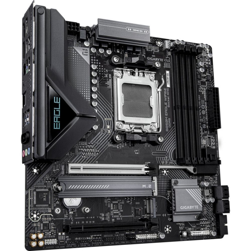 GIGABYTE B850M EAGLE WF6E rev. 1.x — Pogled iz ugla